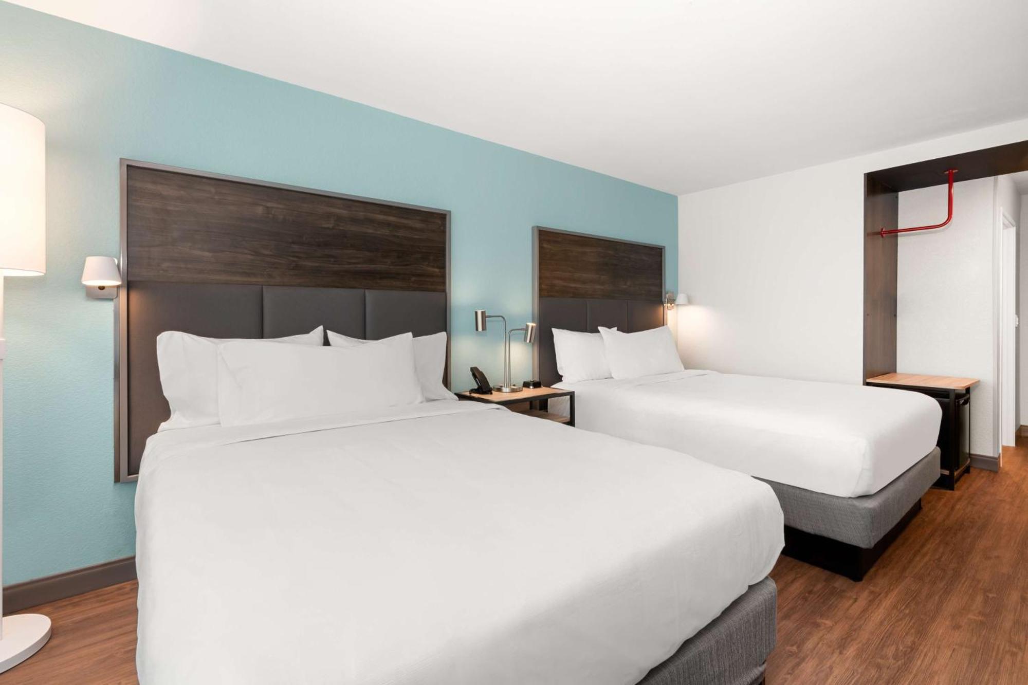 Tru By Hilton Airport, Or Hotel